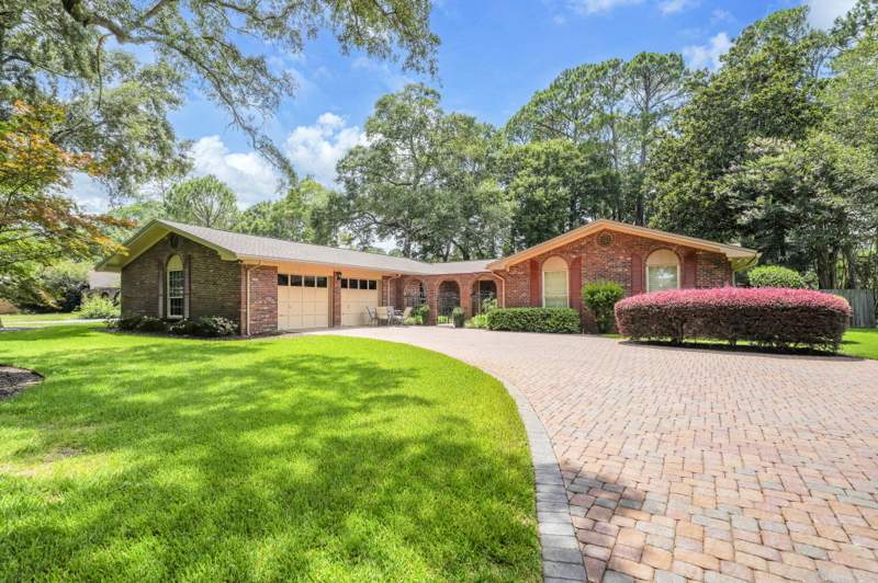 3 bedroom Detached Single Family at 103 Bahia Vista Drive, Bahia Vista Lot 22 Block A, Niceville — photo 1