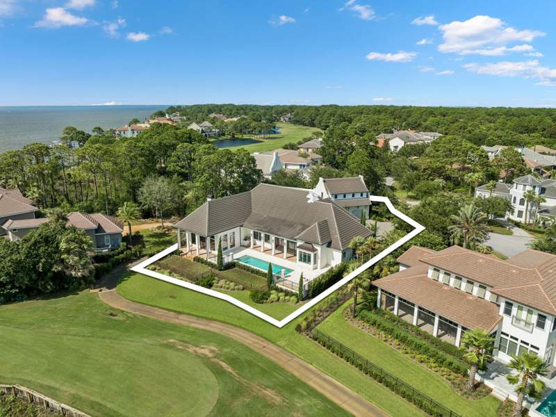 4 bedroom Detached Single Family at 3258 Burnt Pine Cove, Burnt Pine, Miramar Beach — photo 5