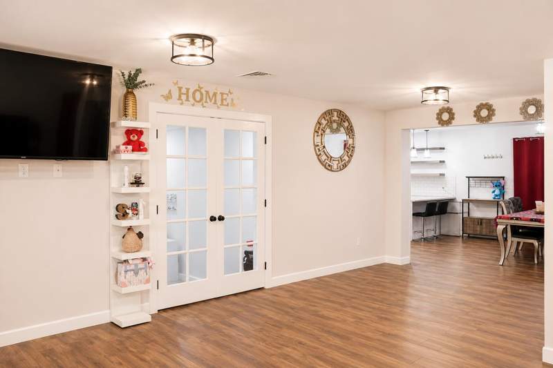 3 bedroom Detached Single Family at 397 W Orange Avenue, West DeFuniak, DeFuniak Springs — photo 3
