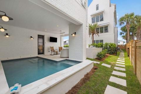 8978 E County Highway 30A, Inlet Beach FL - photo 11 of 116