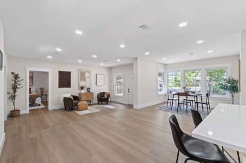 227 NE Staff Drive, Fort Walton Beach FL - photo 11 of 39