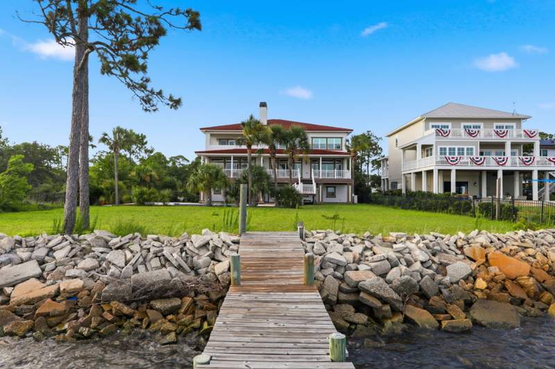 7 bedroom Detached Single Family at 759 Blvd Of The Champions, Black Pointe, Shalimar — photo 5