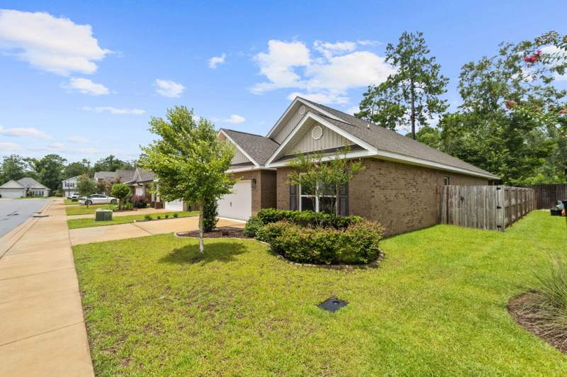 4 bedroom Detached Single Family at 219 Beaver Trail Drive #Lot 19, Live Oak Harbour, Freeport — photo 2