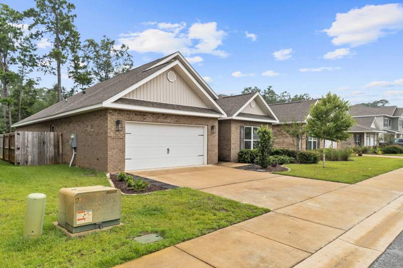 4 bedroom Detached Single Family at 219 Beaver Trail Drive #Lot 19, Live Oak Harbour, Freeport — photo 3
