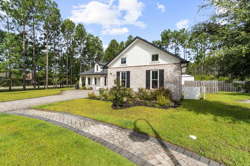 4 bedroom Detached Single Family at 23 Vintage Cove, Hammock Bay, Freeport — photo 3