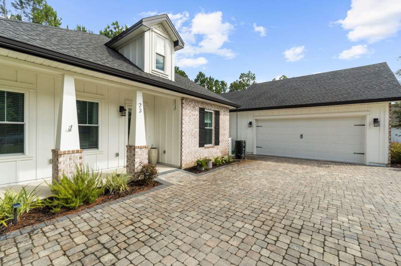 4 bedroom Detached Single Family at 23 Vintage Cove, Hammock Bay, Freeport — photo 4