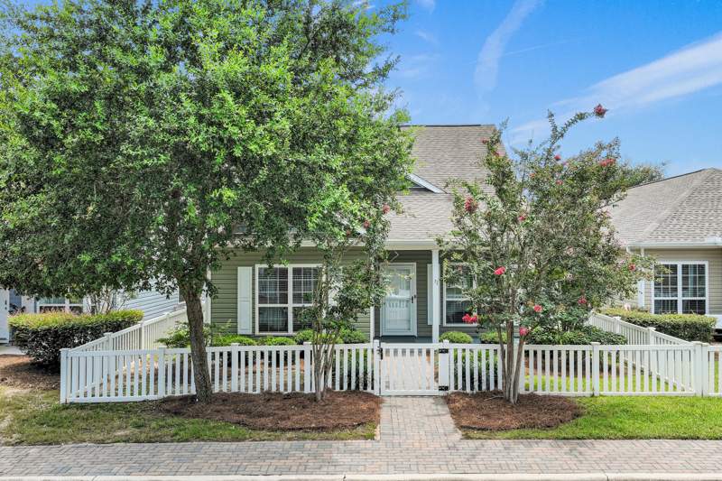 4 bedroom Detached Single Family at 71 Nelly Street, Hammock Bay, Freeport — photo 5