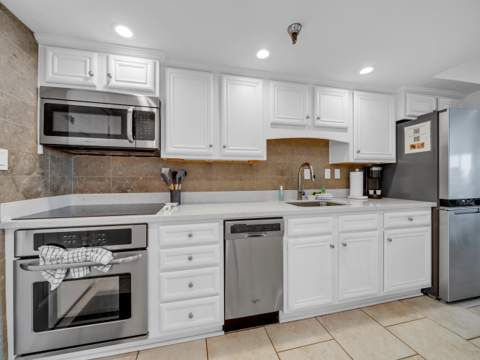 790 Santa Rosa Boulevard #307, Fort Walton Beach FL - photo 14 of 49