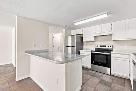 1855 Whispering Oaks Lane, Fort Walton Beach FL - photo 12 of 22