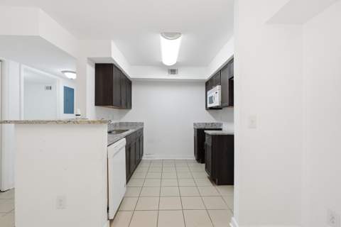 4010 Dancing Cloud Court #400, Destin FL - photo 11 of 30