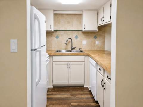 308 SW Miracle Strip Parkway #18C, Fort Walton Beach FL - photo 9 of 23