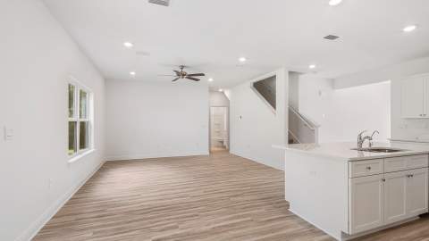 2809 Wingman Way, Crestview FL - photo 8 of 38