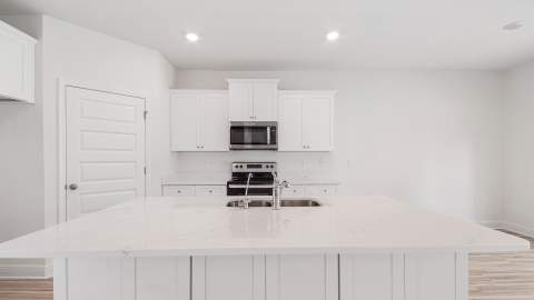 2809 Wingman Way, Crestview FL - photo 9 of 38