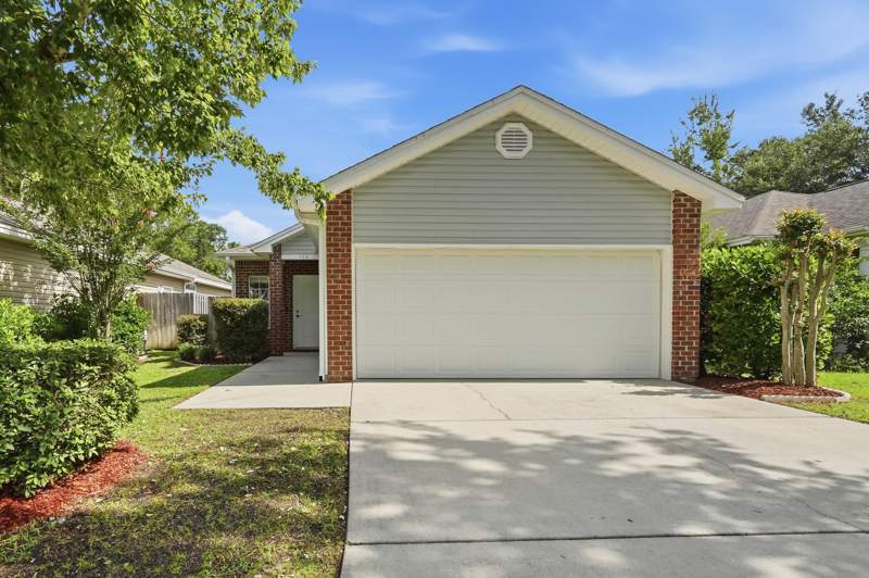 3 bedroom Detached Single Family at 102 Matt Boulevard, Redwood Village, Niceville — photo 4