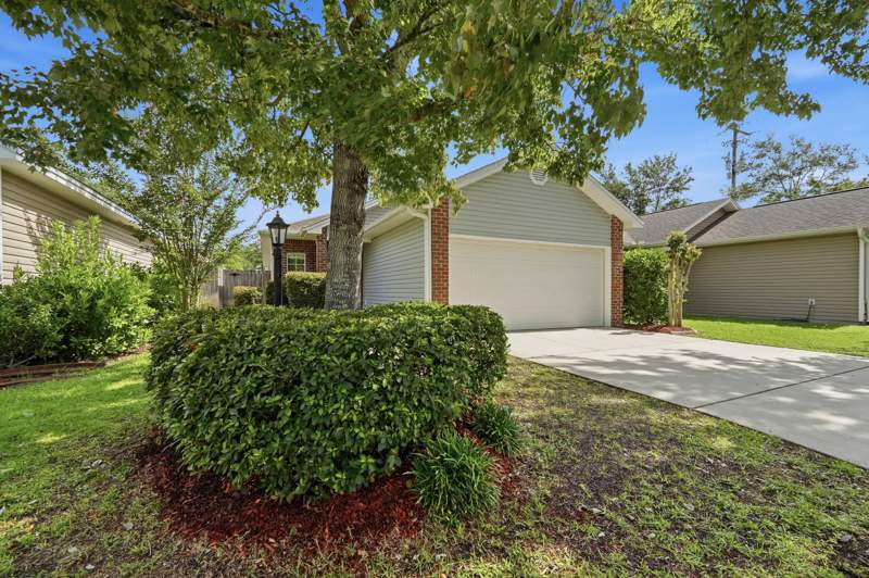 3 bedroom Detached Single Family at 102 Matt Boulevard, Redwood Village, Niceville — photo 5