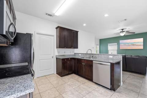102 Matt Boulevard, Niceville FL - photo 15 of 38