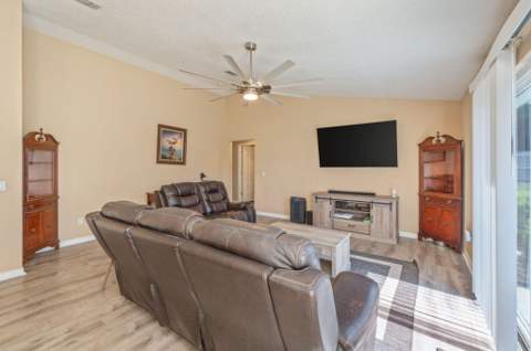 411 Peregrine Court, Mary Esther FL - photo 10 of 42