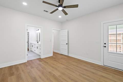 308 A Okaloosa Avenue, Valparaiso FL - photo 18 of 47
