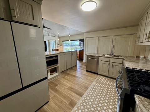 209 SE Hood Avenue, Fort Walton Beach FL - photo 9 of 32