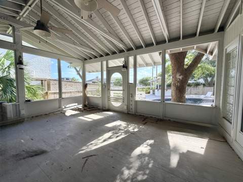 209 SE Hood Avenue, Fort Walton Beach FL - photo 22 of 32