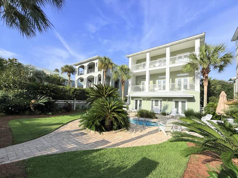 5 bedroom Detached Single Family at 42 Beachwalk Lane, Gulf Views, Santa Rosa Beach — photo 2