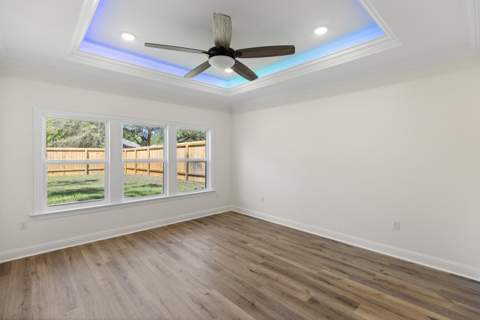 305 Howard Street, Niceville FL - photo 11 of 38