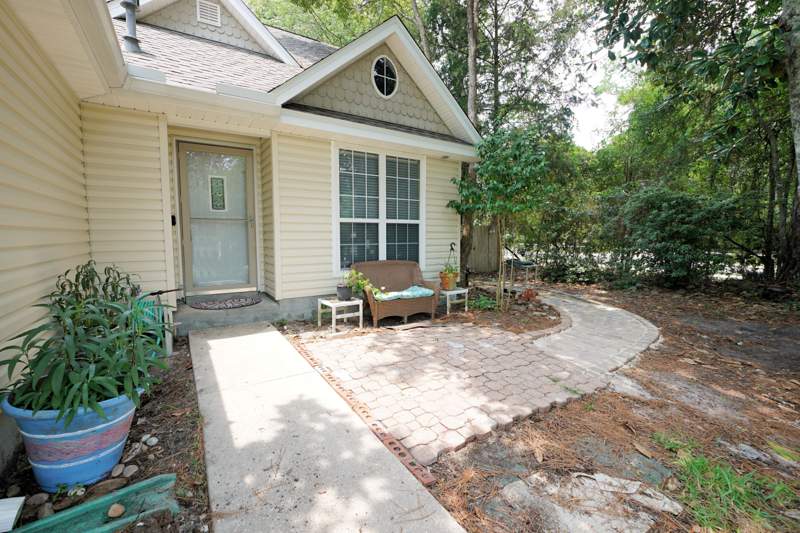 3 bedroom Detached Single Family at 1700 Glenwood Court, Glenwood Crt, Niceville — photo 3