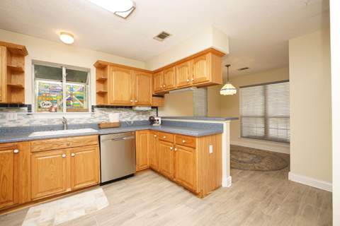 1700 Glenwood Court, Niceville FL - photo 10 of 35