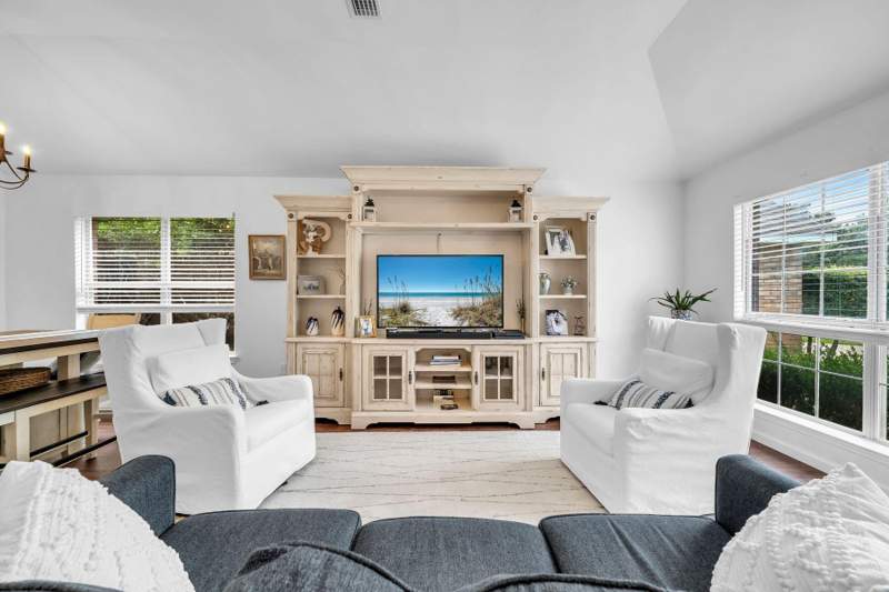 3 bedroom Detached Single Family at 4198 Whitetail Circle, Magnolia Forest S/D Ph 2, Niceville — photo 5