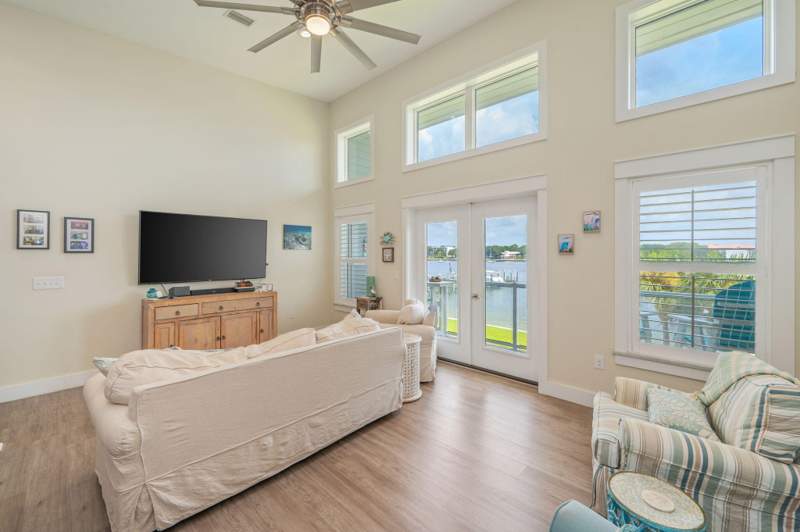 4 bedroom Townhouse at 340 Bluefish Drive #108, Soundside Lofts, Fort Walton Beach — photo 4