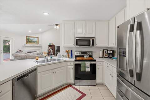 2199 Opal Court, Fort Walton Beach FL - photo 13 of 51