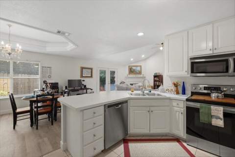 2199 Opal Court, Fort Walton Beach FL - photo 14 of 51