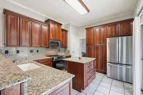 404 Springate Court, Mary Esther FL - photo 16 of 57