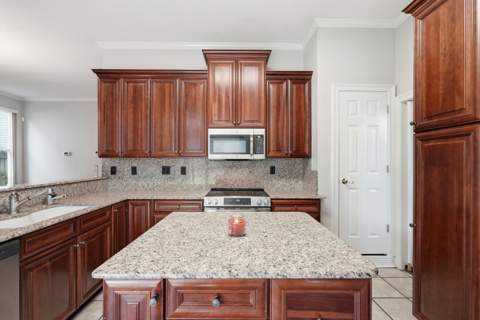 404 Springate Court, Mary Esther FL - photo 17 of 57