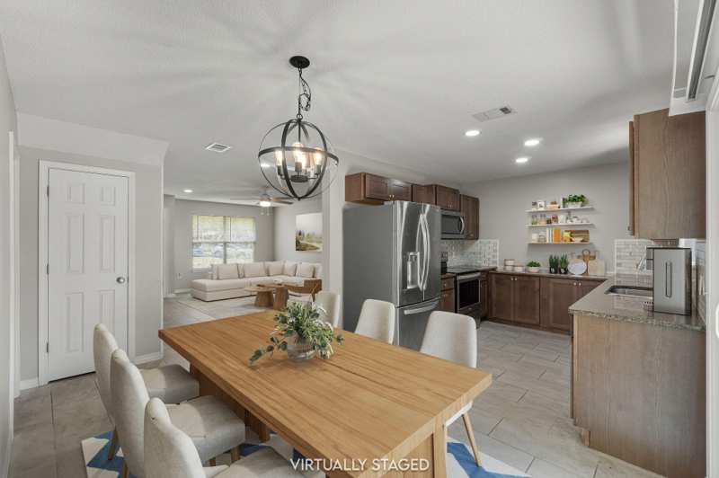 4 bedroom Detached Single Family at 127 Oak Terrace Drive, Shoal Terrace Estates, Crestview — photo 1