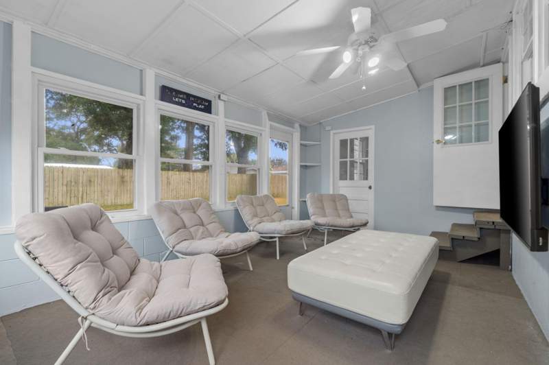 4 bedroom Detached Single Family at 218 NW Katherine Place, Vesta Hts, Fort Walton Beach — photo 3