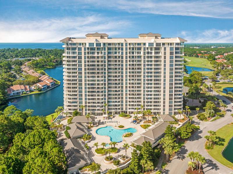 4 bedroom Condominium at 1 Beach Club Drive #Ts 1, One Beach Club Drive, Miramar Beach — photo 5