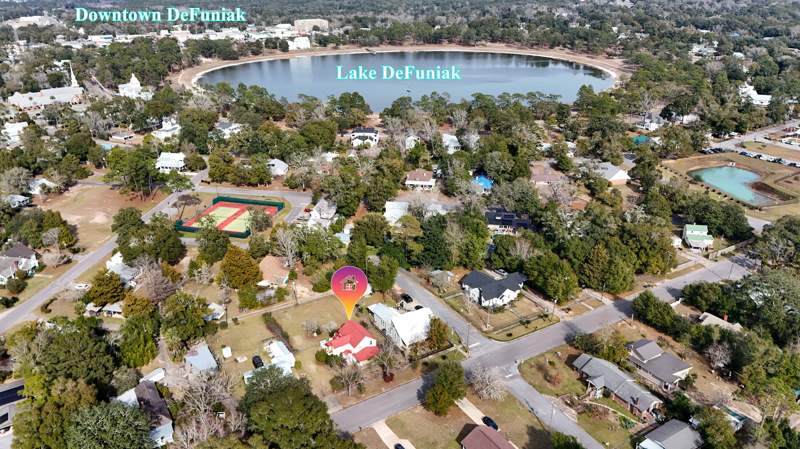 4 bedroom Detached Single Family at 361 Park Avenue, Town Of Defuniak Springs, DeFuniak Springs — photo 3
