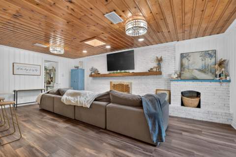 511 Pelham Street, Fort Walton Beach FL - photo 19 of 73