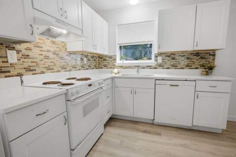 1005 Pinetree Road, Mary Esther FL - photo 14 of 46