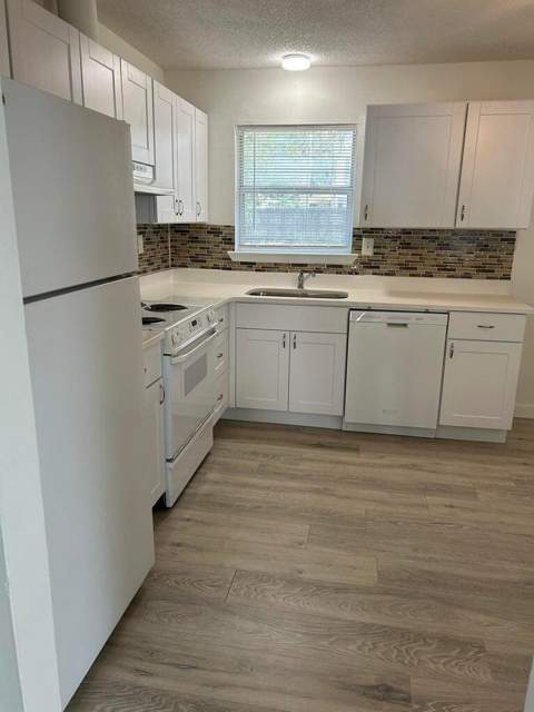1005 Pinetree Road, Mary Esther FL - photo 12 of 46