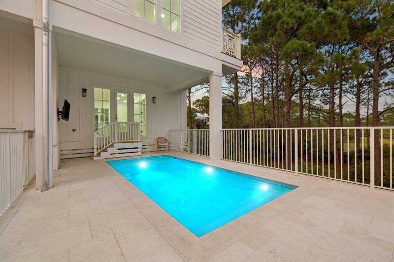 6 bedroom Detached Single Family at 66 Woodward Drive, No Recorded Subdivision, Santa Rosa Beach — photo 5