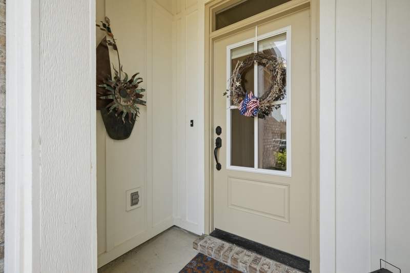 5 bedroom Detached Single Family at 165 Blaze Boulevard, Hammock Bay, Freeport — photo 5