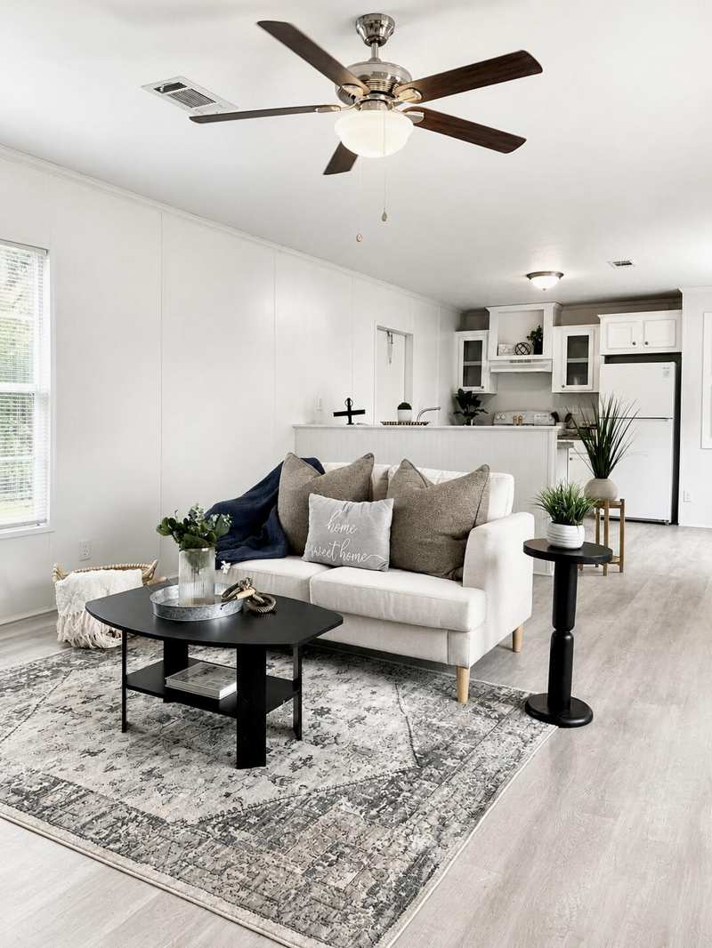 3 bedroom Mobile Home at 1299 Roosevelt Street, Baker Land Co Addn To Baker, Baker — photo 1