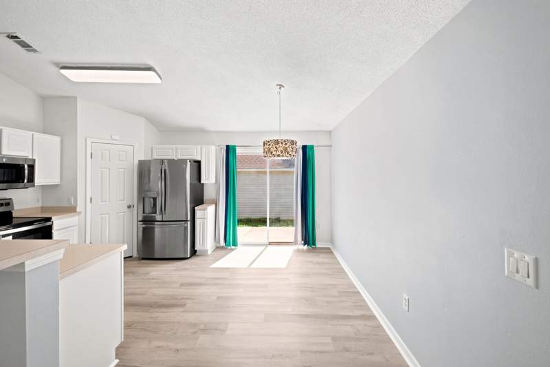 3 bedroom Detached Single Family at 127 Nivana Drive, Southway Estates, Crestview — photo 4