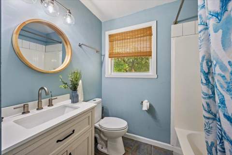226 NE Bradley Drive, Fort Walton Beach FL - photo 10 of 32