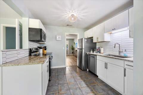 226 NE Bradley Drive, Fort Walton Beach FL - photo 20 of 32