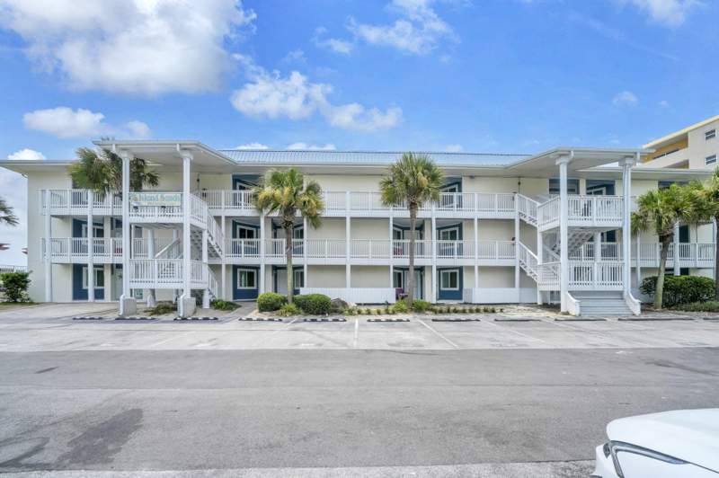 1 bedroom Condominium at 862 Scallop Court #205, Island Sands Condo, Fort Walton Beach — photo 4