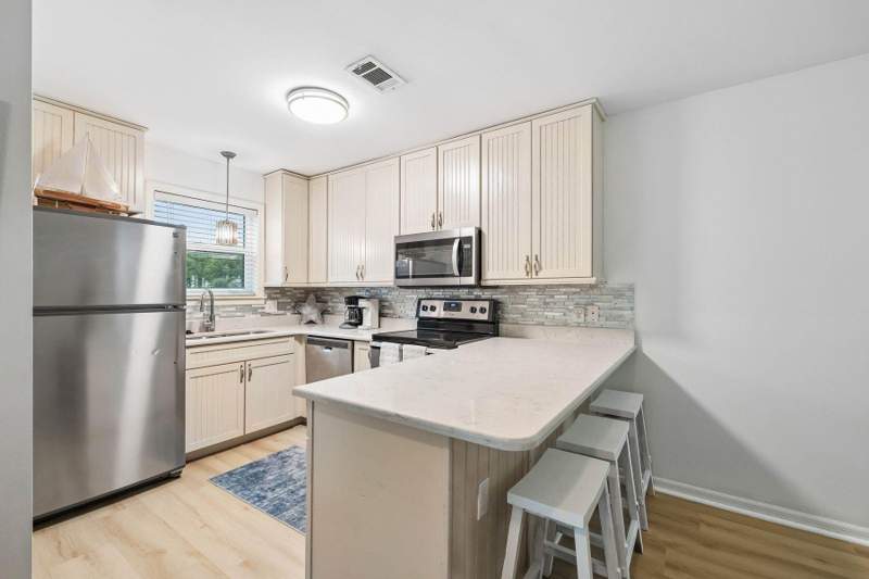 2 bedroom Condominium at 11 Beachside Drive #113, Beachside Villas Condo, Santa Rosa Beach — photo 4