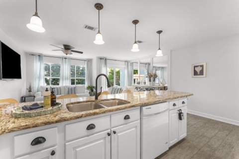 485 Gulf Shore Drive #103, Destin FL - photo 13 of 28